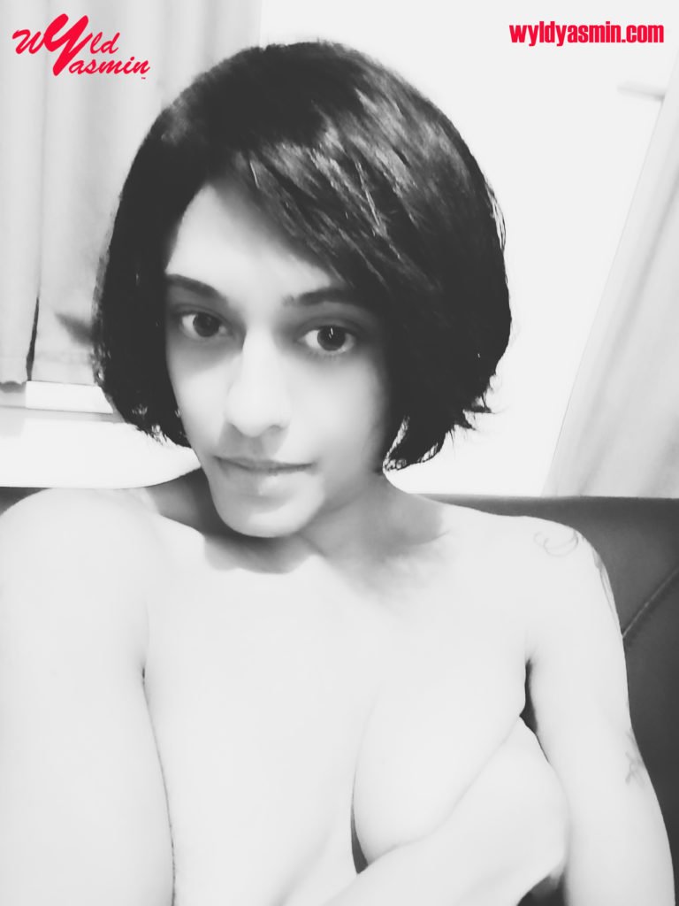 Zahra Soltanian (Wyld Yasmin) No Makeup Black and White Selfies
